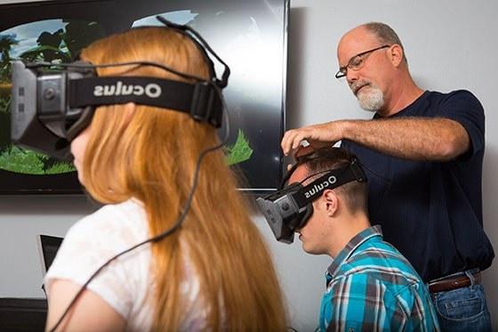 Featured image - 游戏的研究 Program Director Develops 眼睛的裂痕 Paragliding Simulator Inline 
